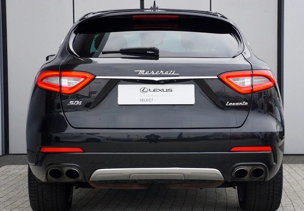 Maserati Levante cena 179900 przebieg: 232000, rok produkcji 2018 z Barlinek małe 254